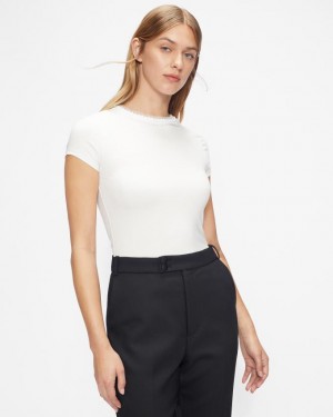 Koszulka Damskie Ted Baker Frill Neck Fitted Białe Polska | PL-PKZHQ1723